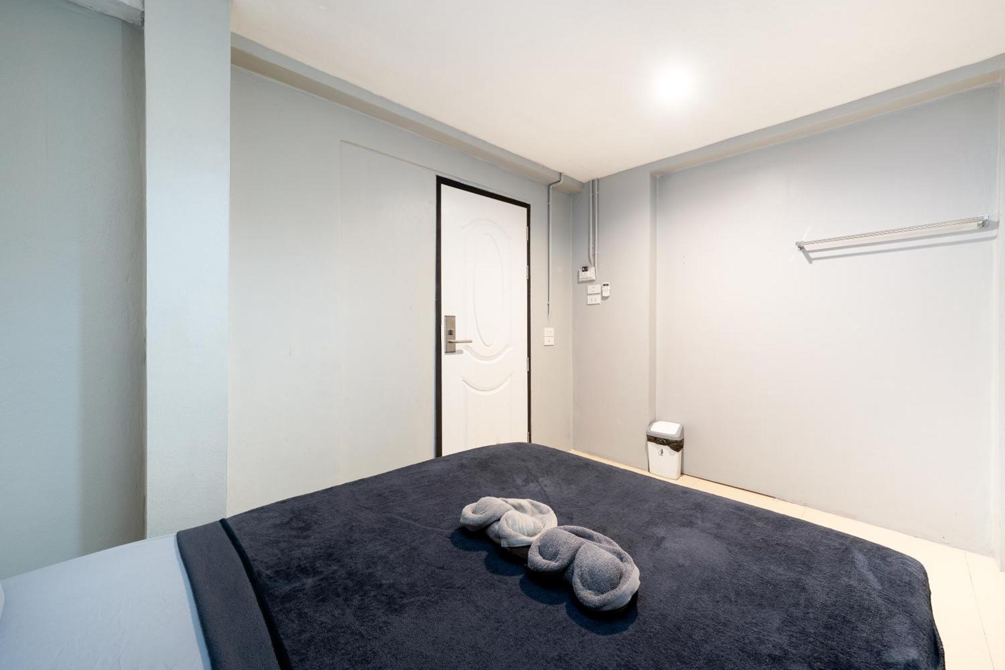 Oh - Hostel